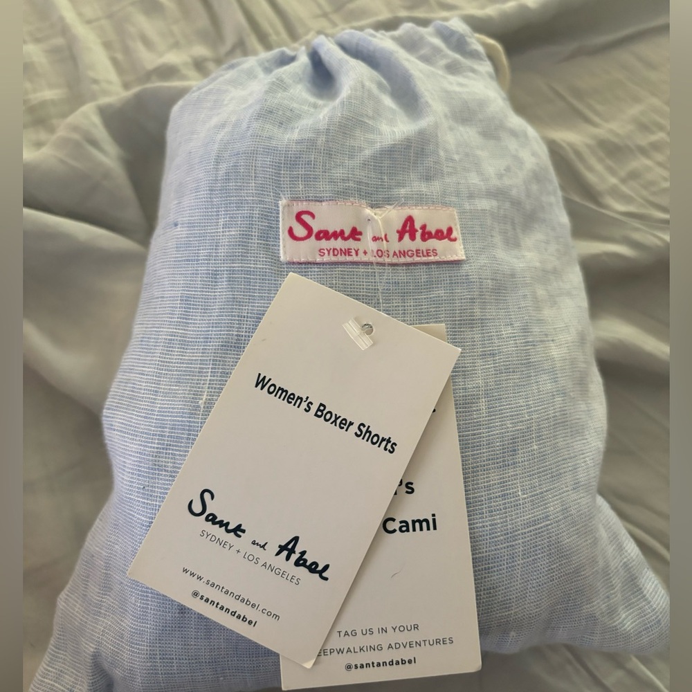 Sant and Abel 100% Linen Blue Tank With Golden Embroidered Crown & Shorts - Picture 7 of 7